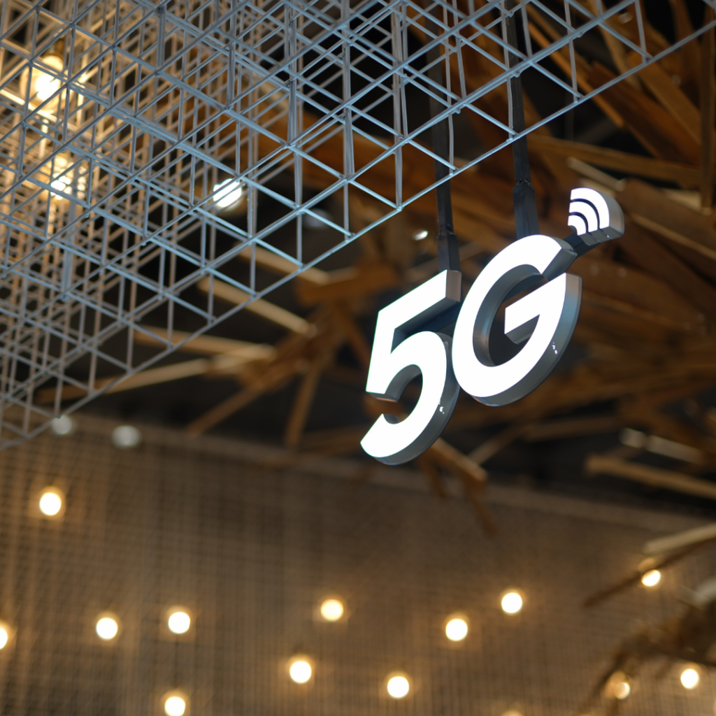 5G Metal Sign under Wire Construction